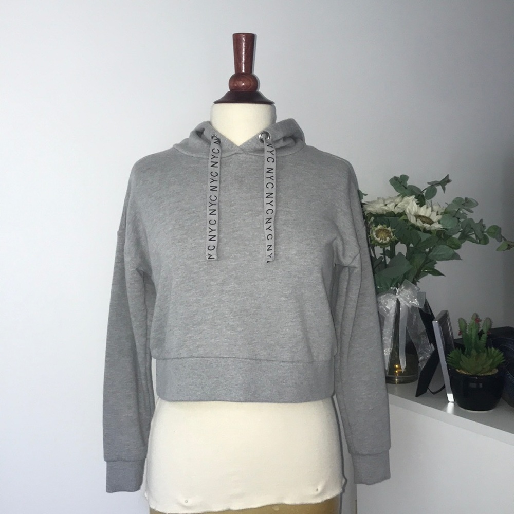 Forever 21 NYC Cropped hoodie - Picture 3 of 7
